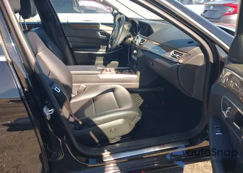 2014 Mercedes-Benz E 350 из США, поврежденный, VIN WDDHF5KB9EA921816